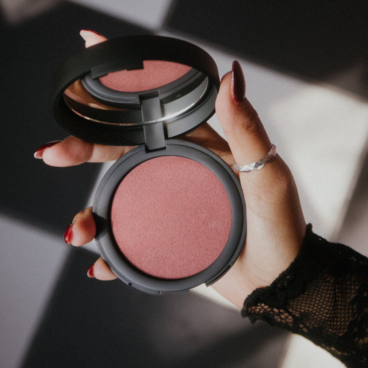 Velvet Crush Blush: Forever Winona